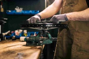 TRAINING PRECISION BALANCING AND TOTAL SHAFT ALIGNMENT